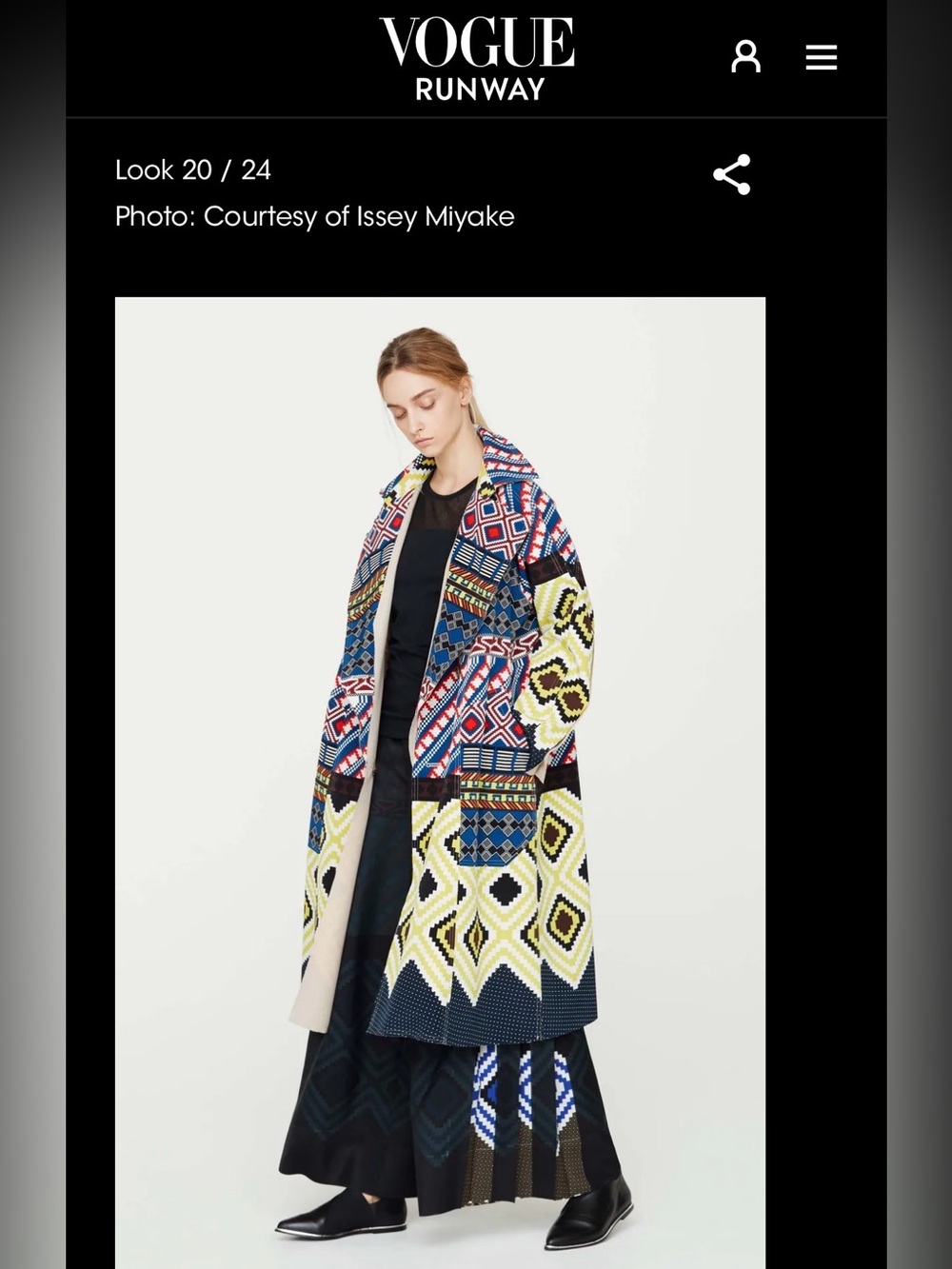 Issey Miyake Resort 2017 Geometric Pleated Midi Skirt | Runway Collection